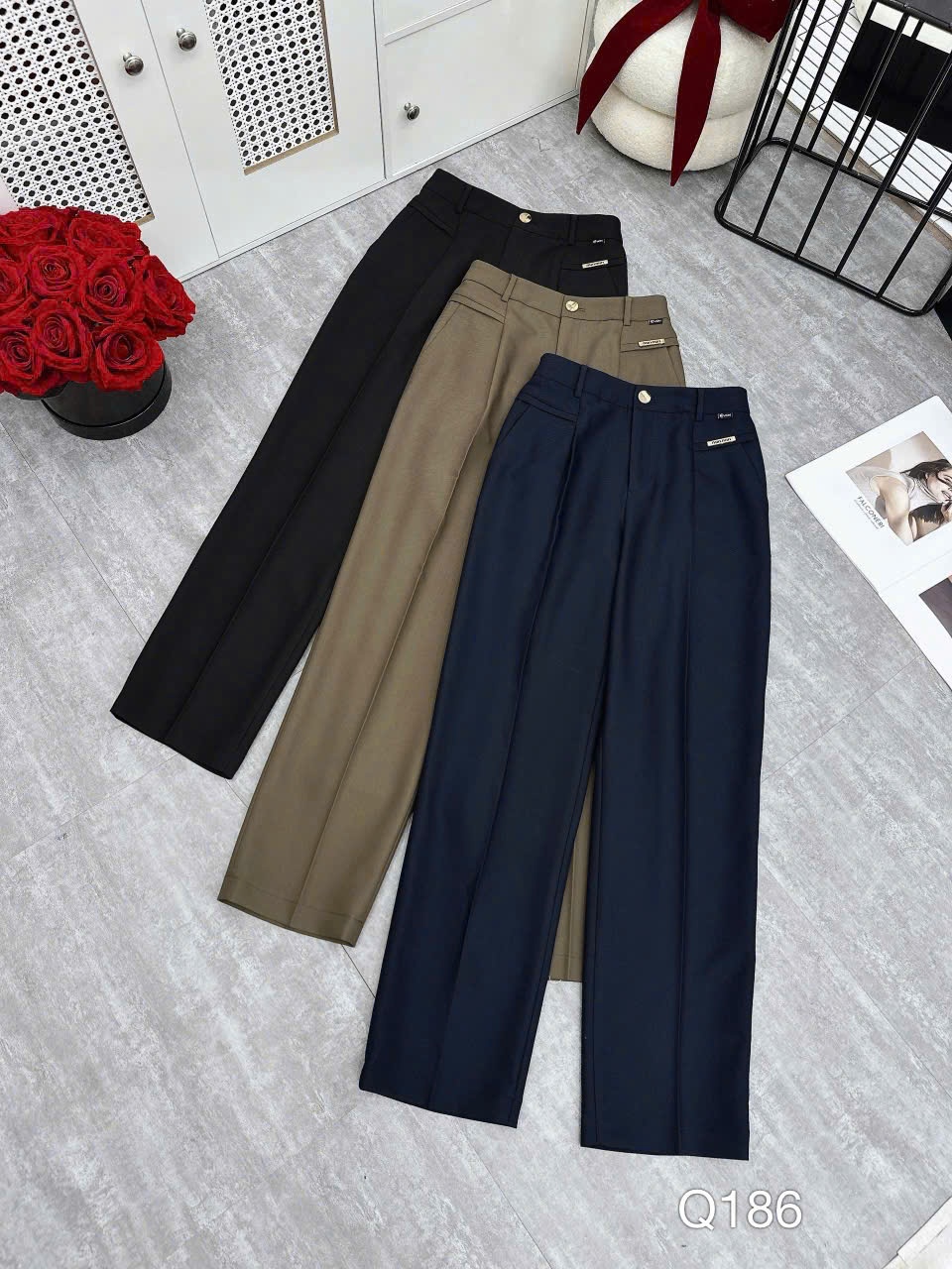 Q186 Quần baggy 1 cúc tag vàng