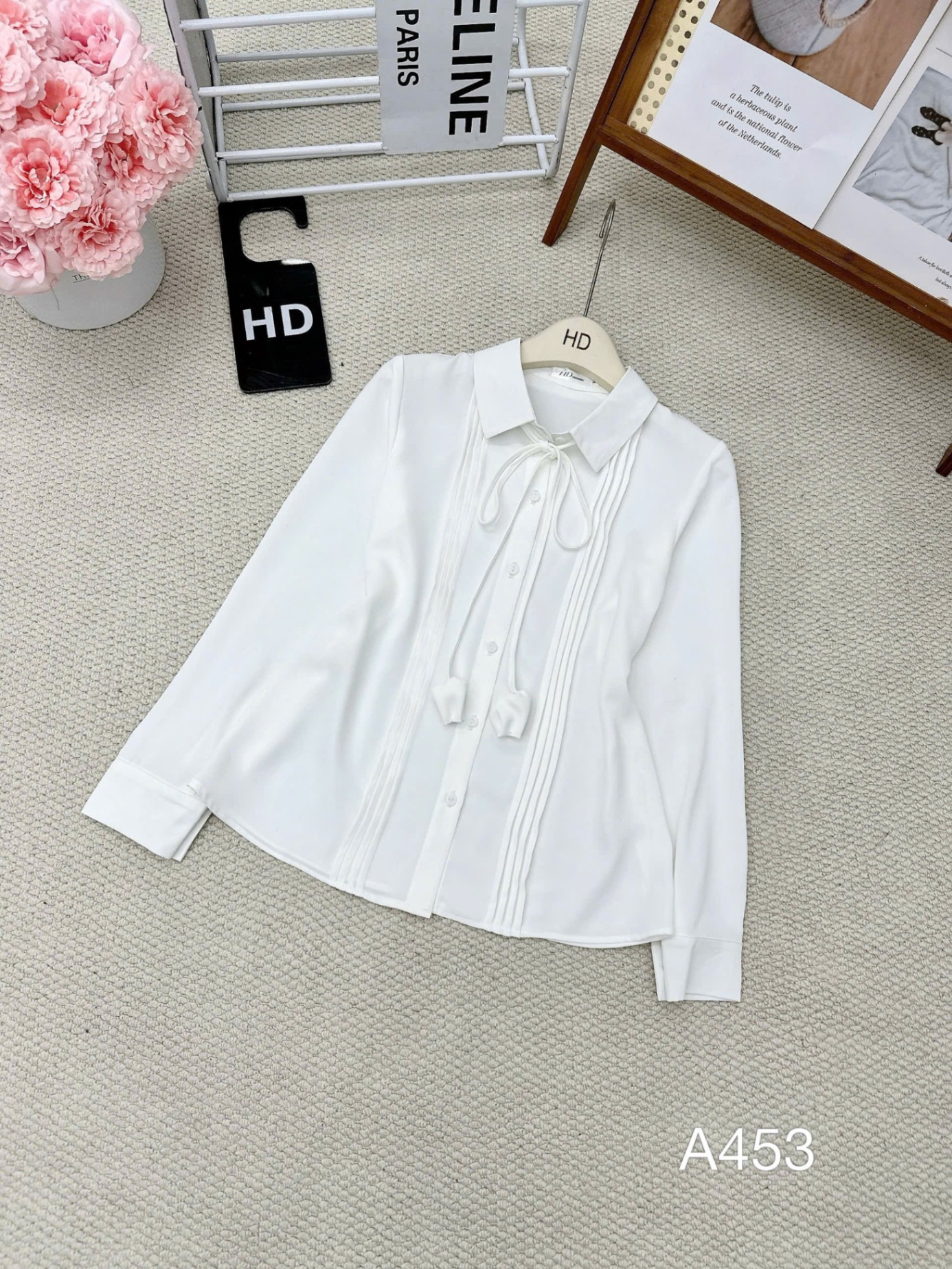 A453 Áo lụa nơ hoa tuylip