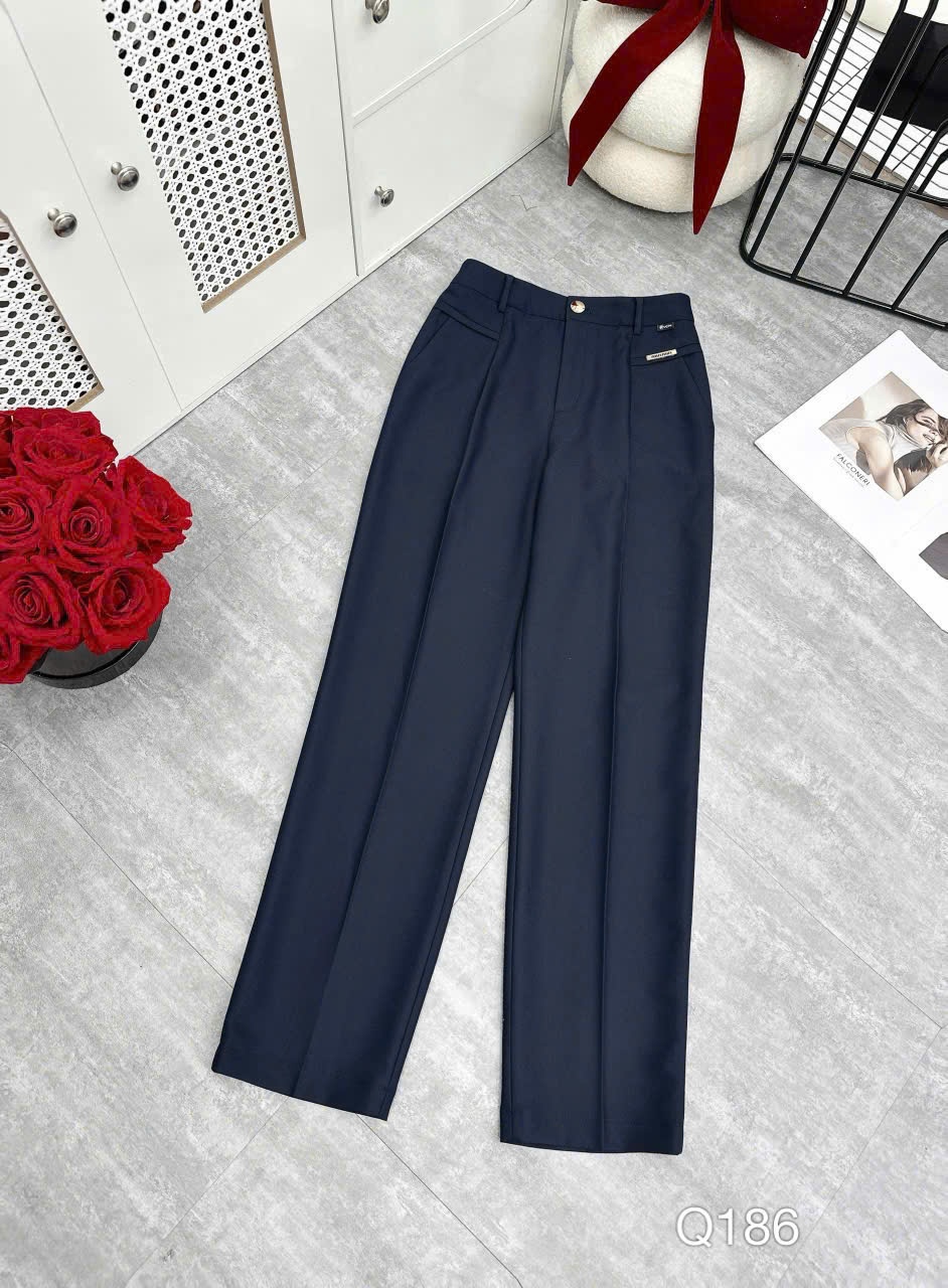 Q186 Quần baggy 1 cúc tag vàng