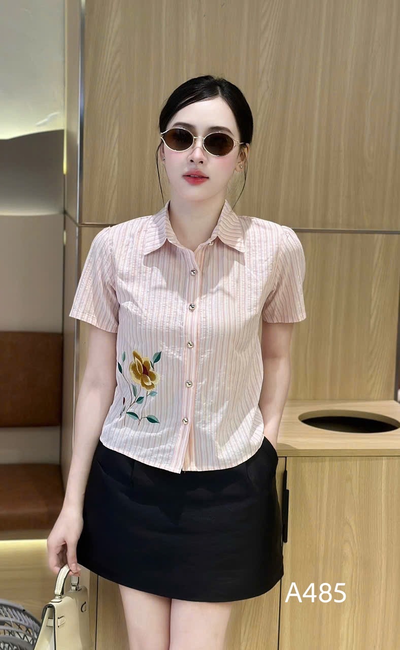 A485 Áo sơ mi kẻ hoa thêu