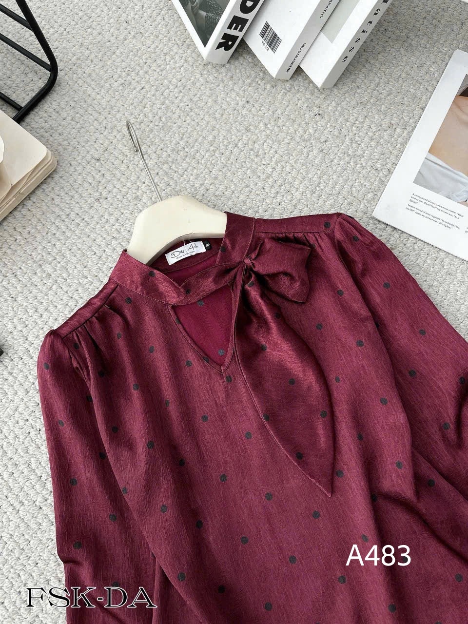 A483 Áo sơ mi bi lụa gân cổ nơ