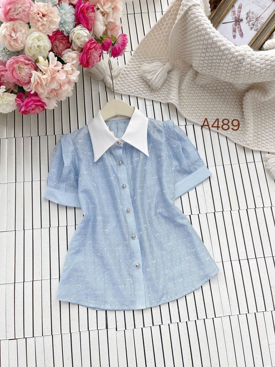 A489 áo cộc cổ nhọn