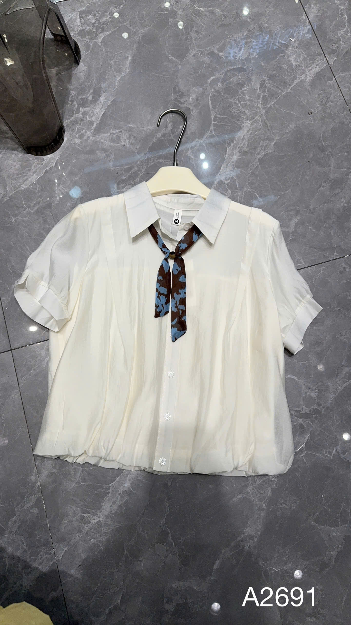 A2691 Áo sơ mi cổ dây loang