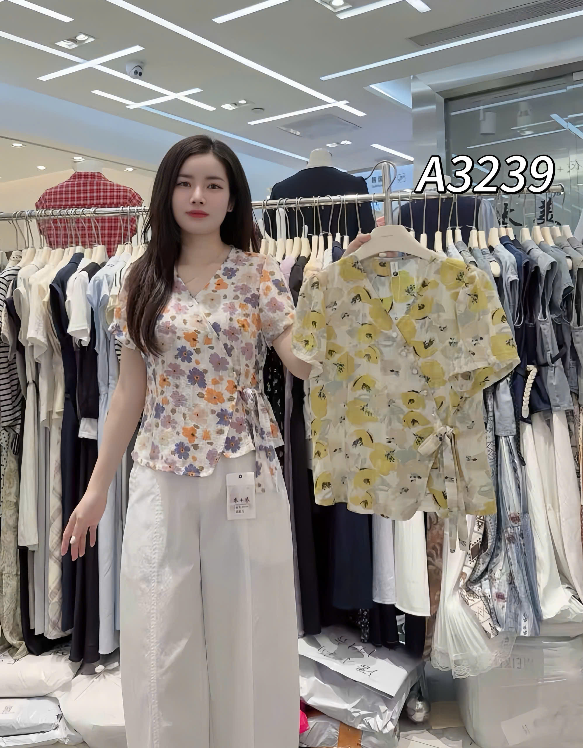 A3239 Áo sơ mi hoa buộc thắt eo