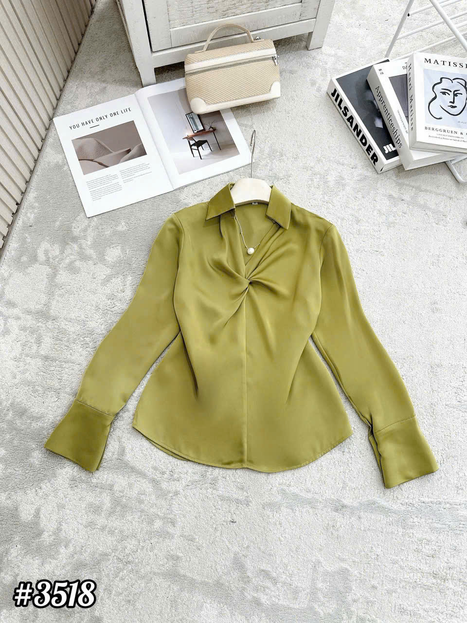 A3518 áo lụa xoằn ngực QC