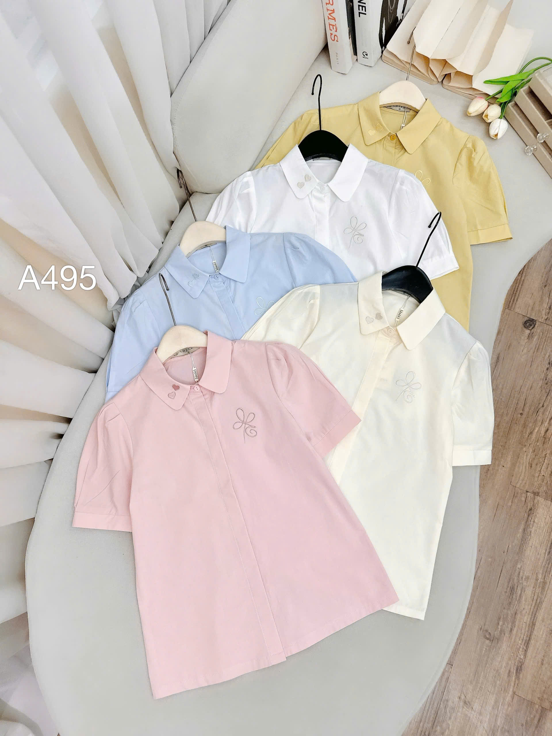 A495 áo thô cộc tay thêu ngực