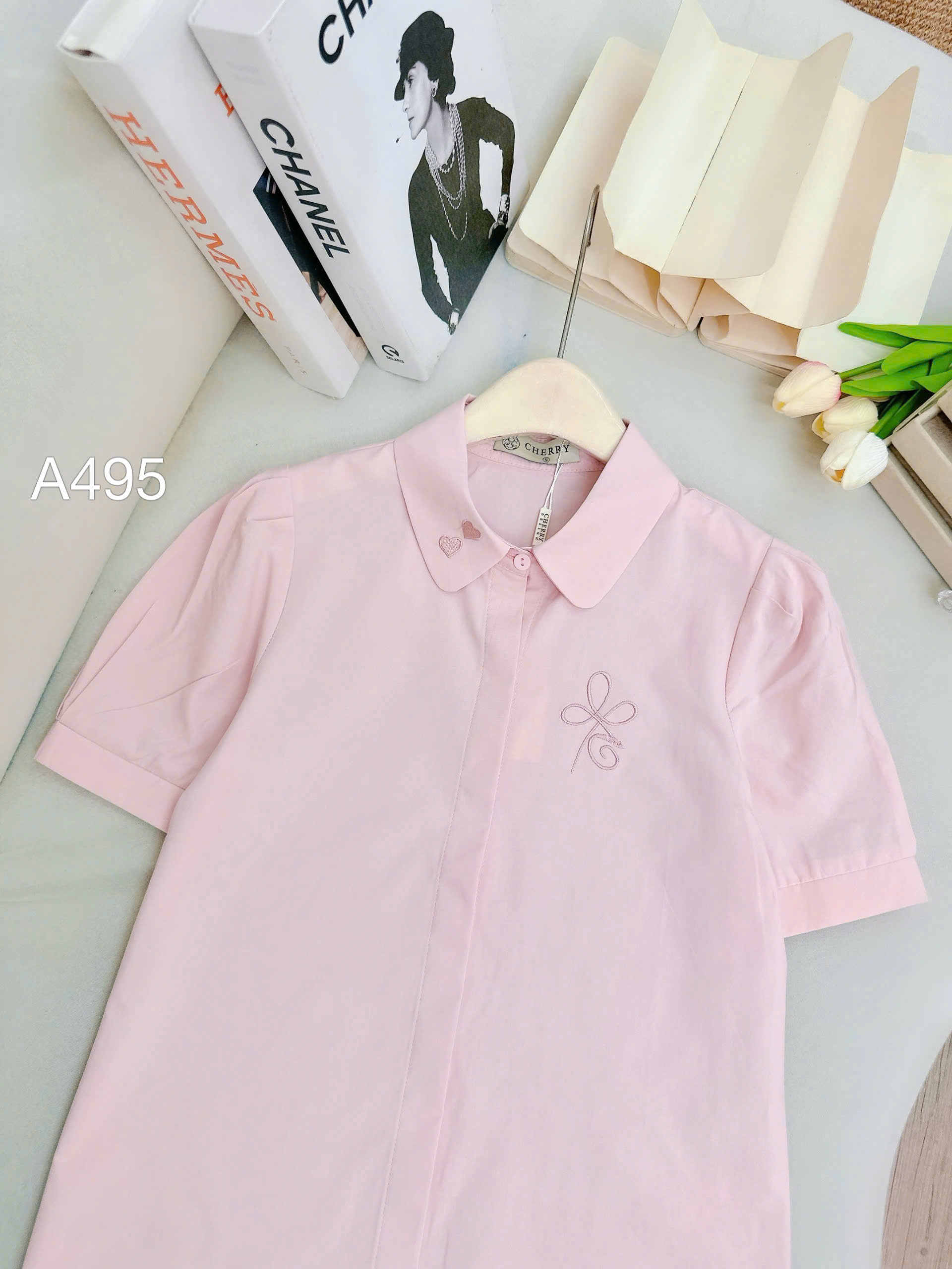 A495 áo thô cộc tay thêu ngực