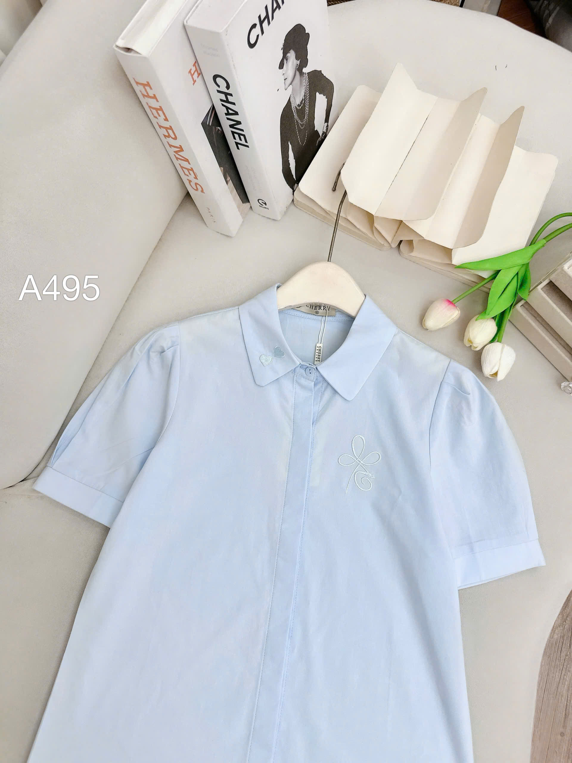 A495 áo thô cộc tay thêu ngực