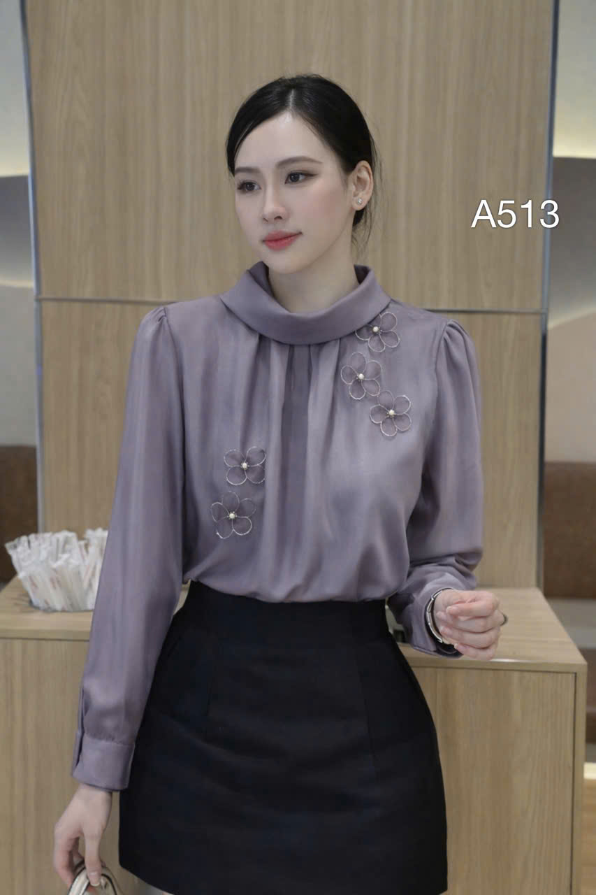 A513 Áo sơ mi dài tay thêu hoa