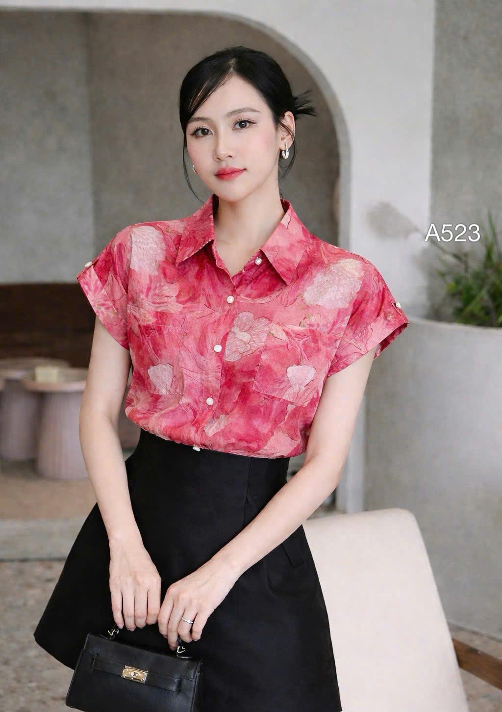 A523 Áo sơ mi hoa tay hến