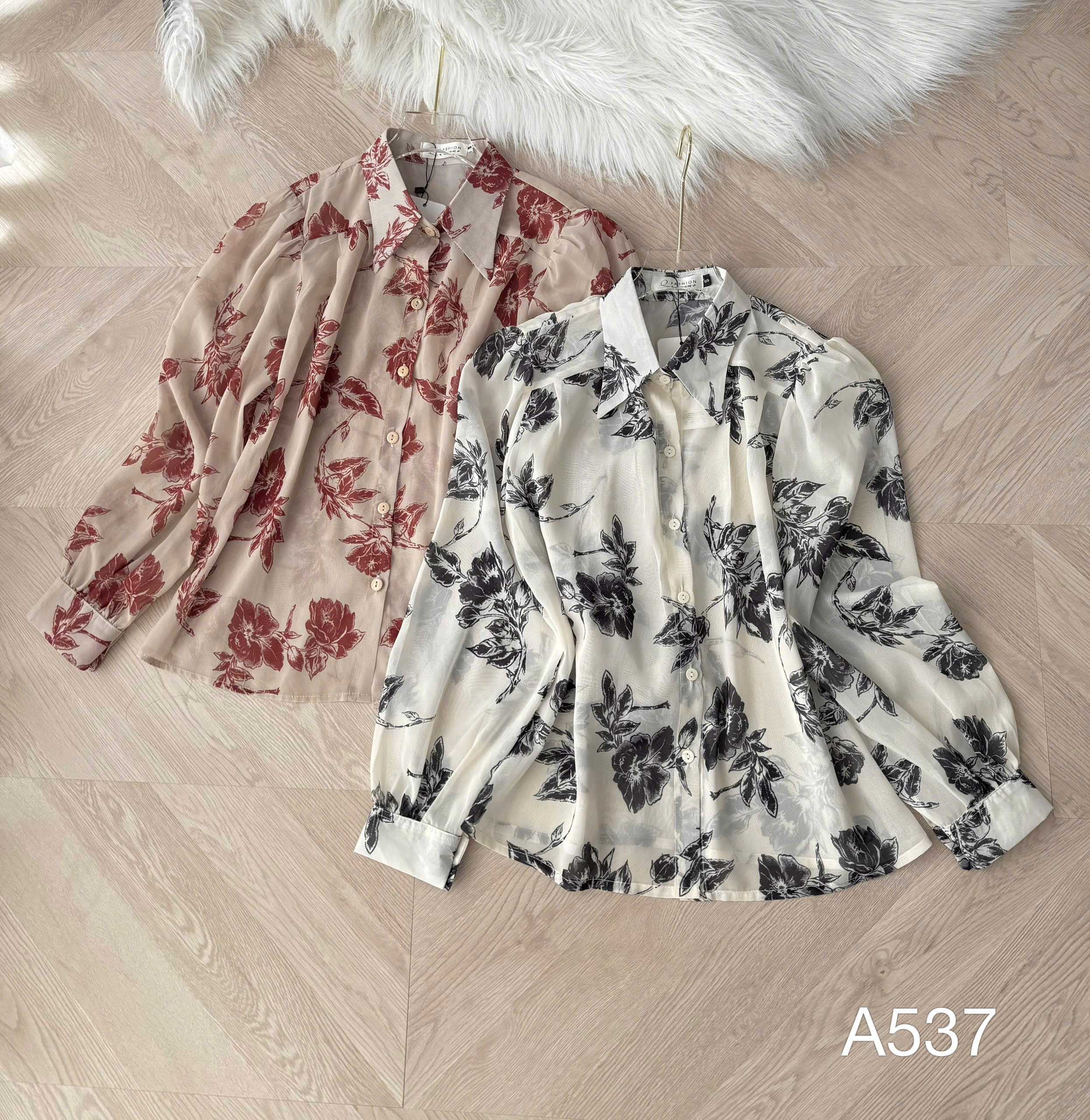 A537 Áo sơ mi tơ hoa