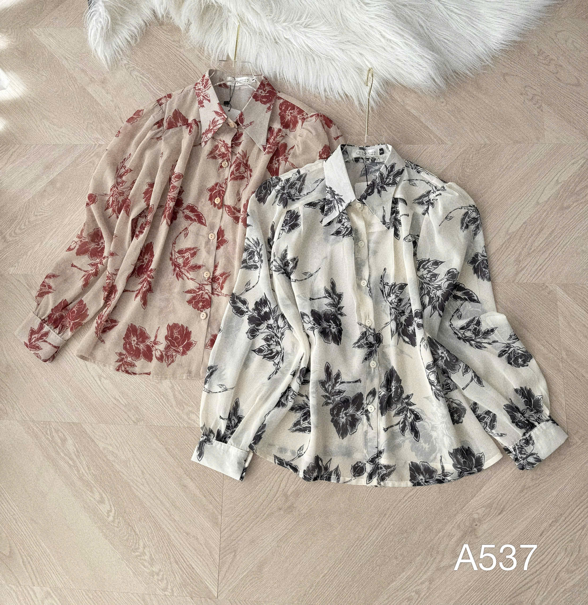A537 Áo sơ mi tơ hoa
