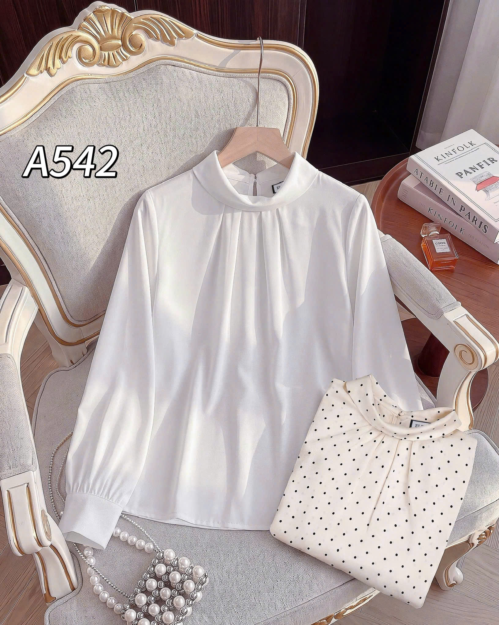 A542 áo lụa cổ tròn gấp