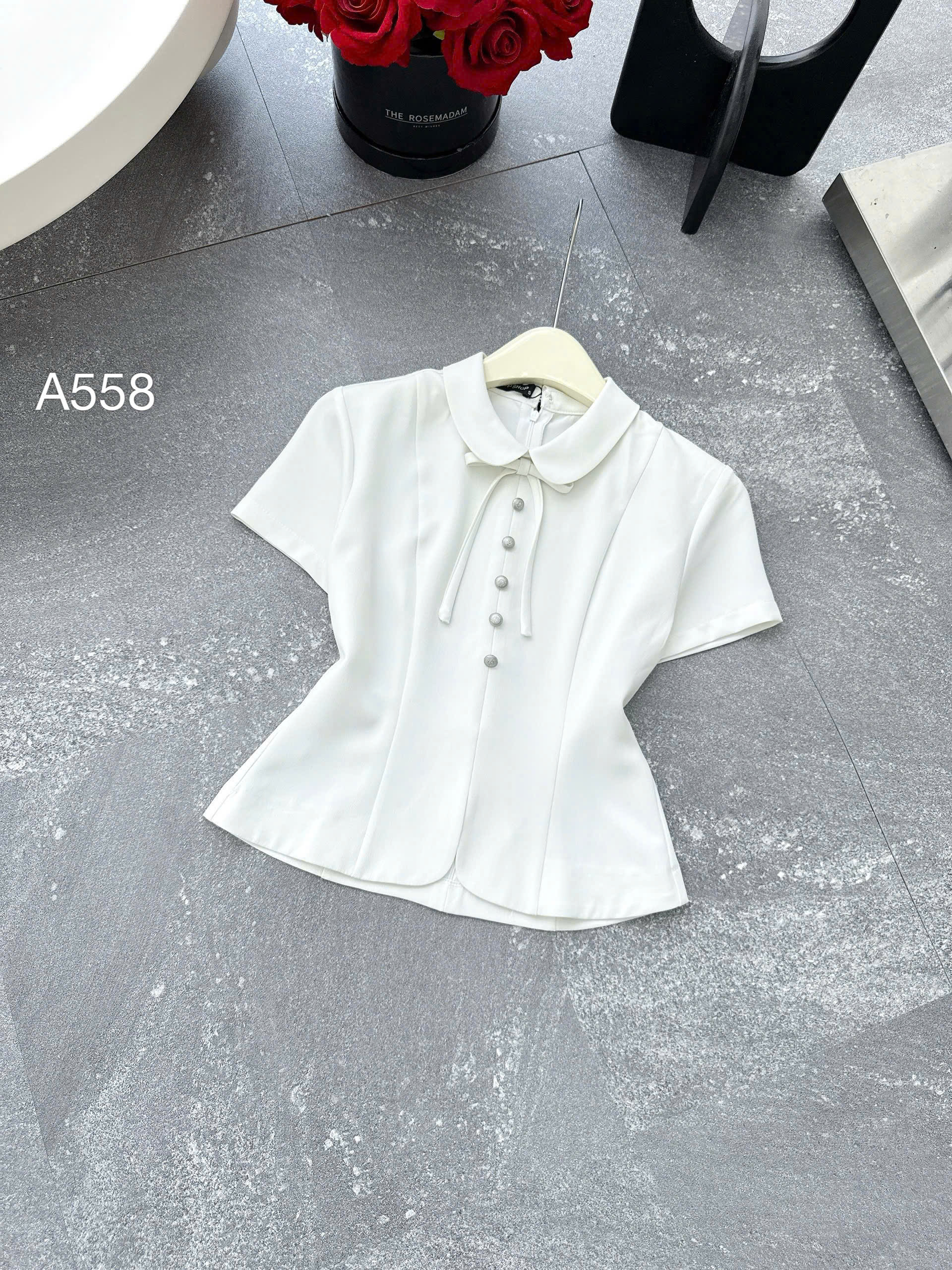 A558 áo peplum khóa lưng