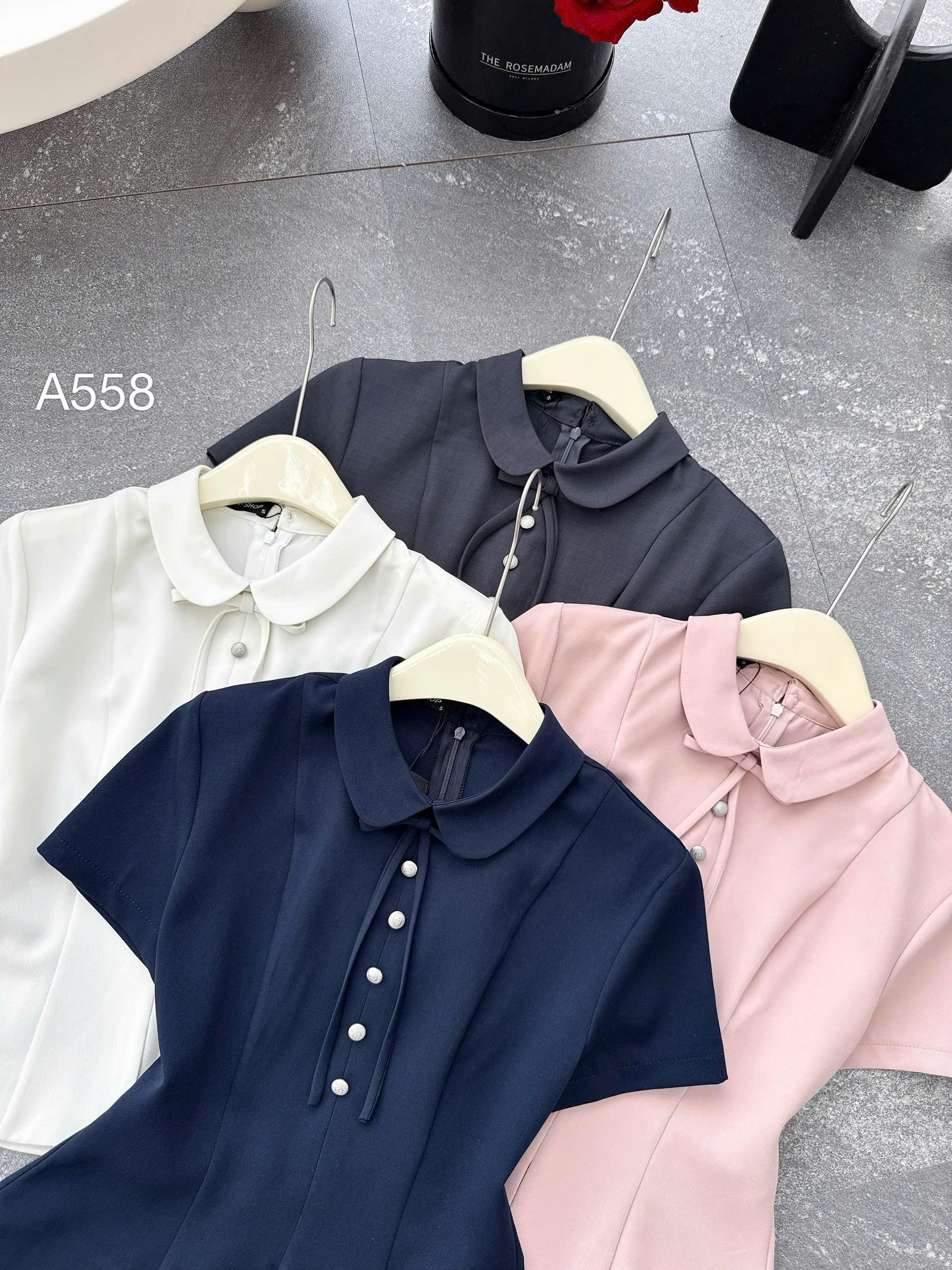 A558 áo peplum khóa lưng
