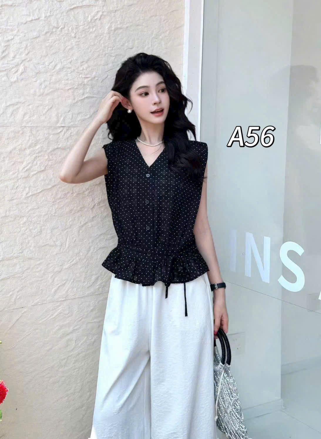 A56 áo cổ V rút eo