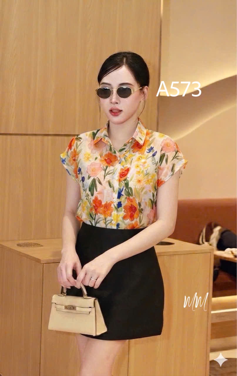 A573 Áo sơ mi hoa tay dơi