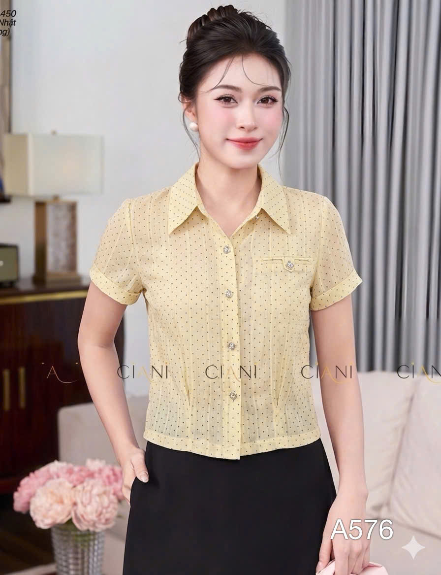 A576 Áo sơ mi cộc tay chấm bi