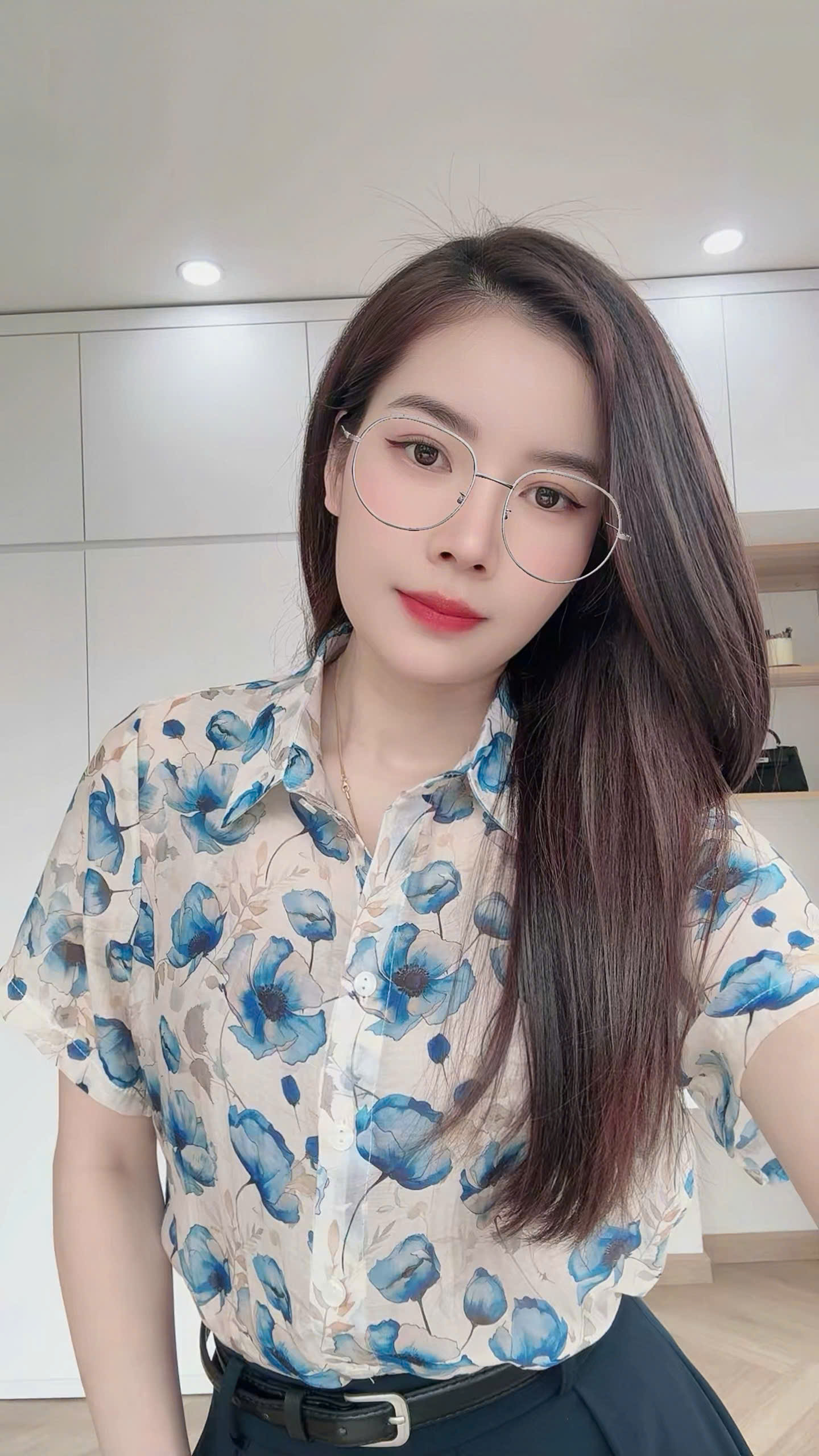 A596 Áo sơ mi hoa