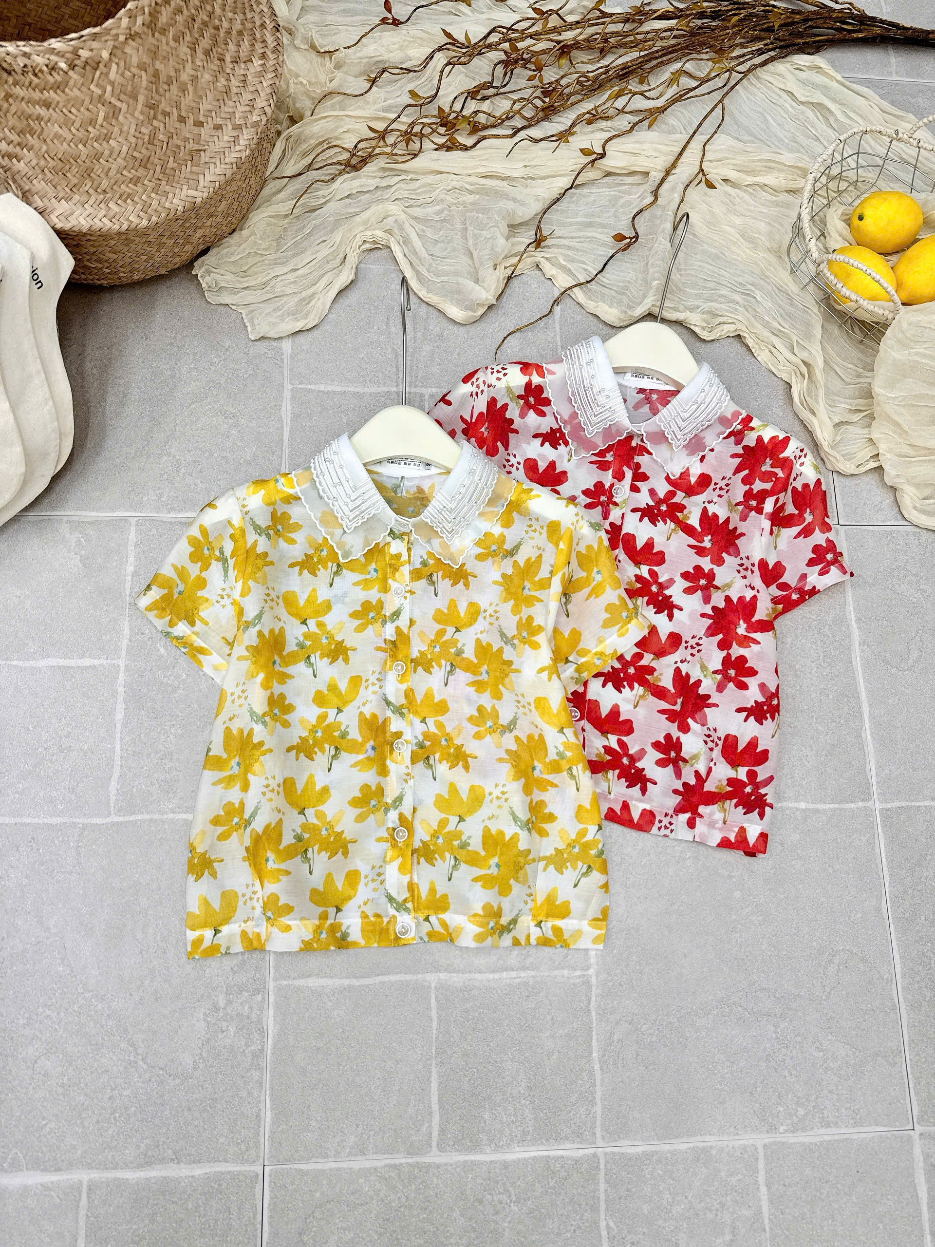 A600 Áo sơ mi hoa cổ cườm