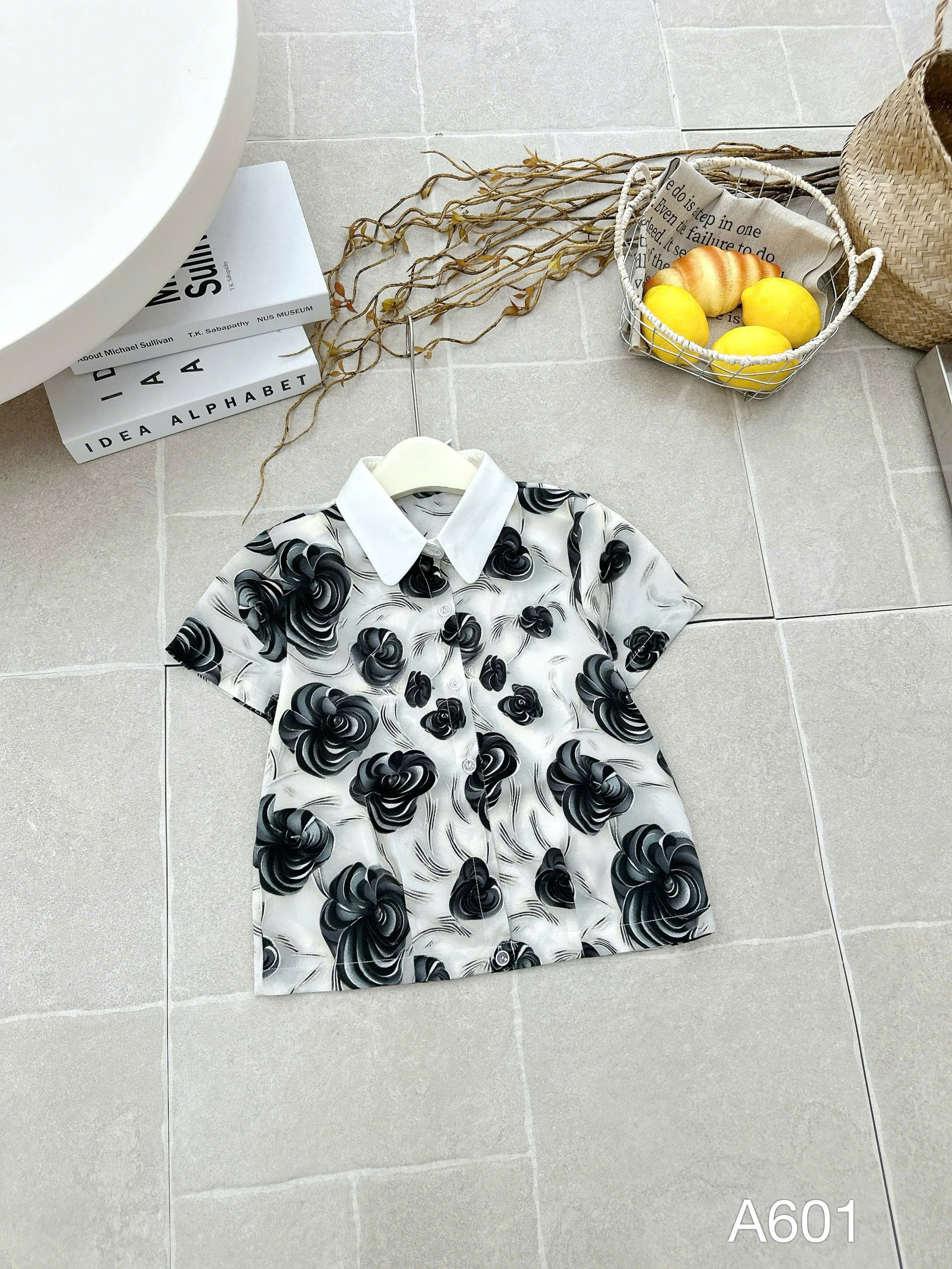 A601 Áo sơ mi họa tiết tay cộc