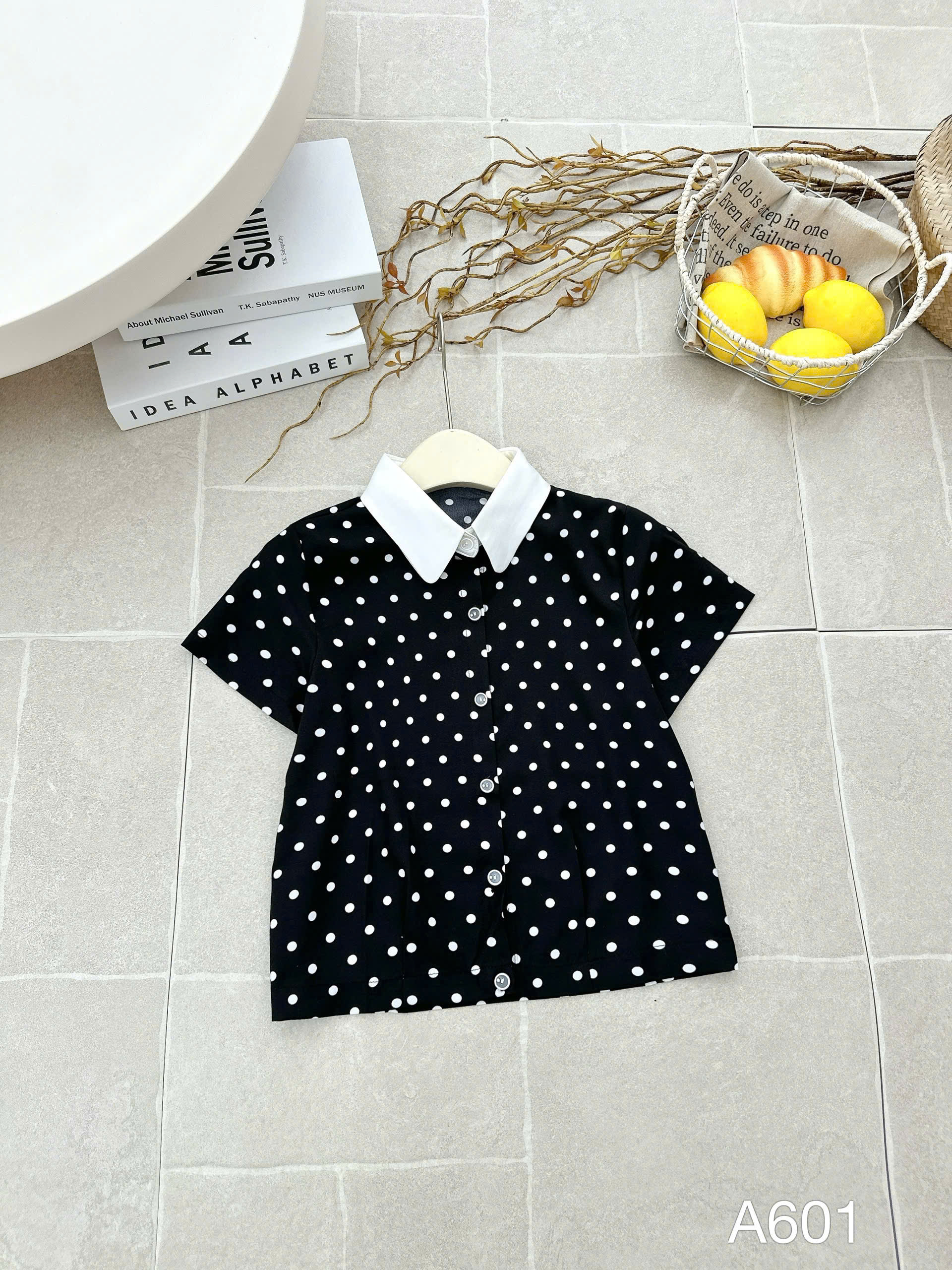 A601 Áo sơ mi họa tiết tay cộc