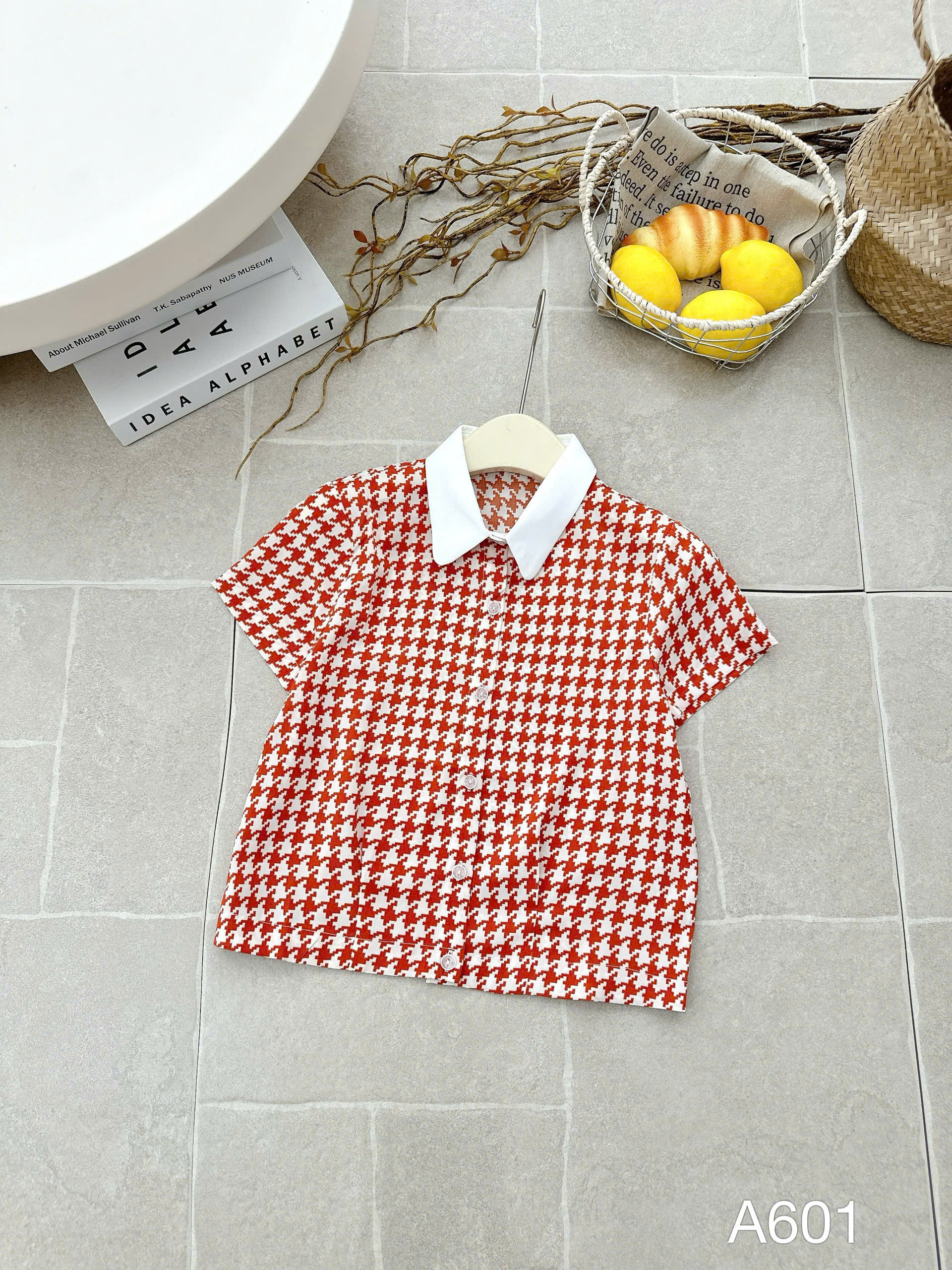 A601 Áo sơ mi họa tiết tay cộc