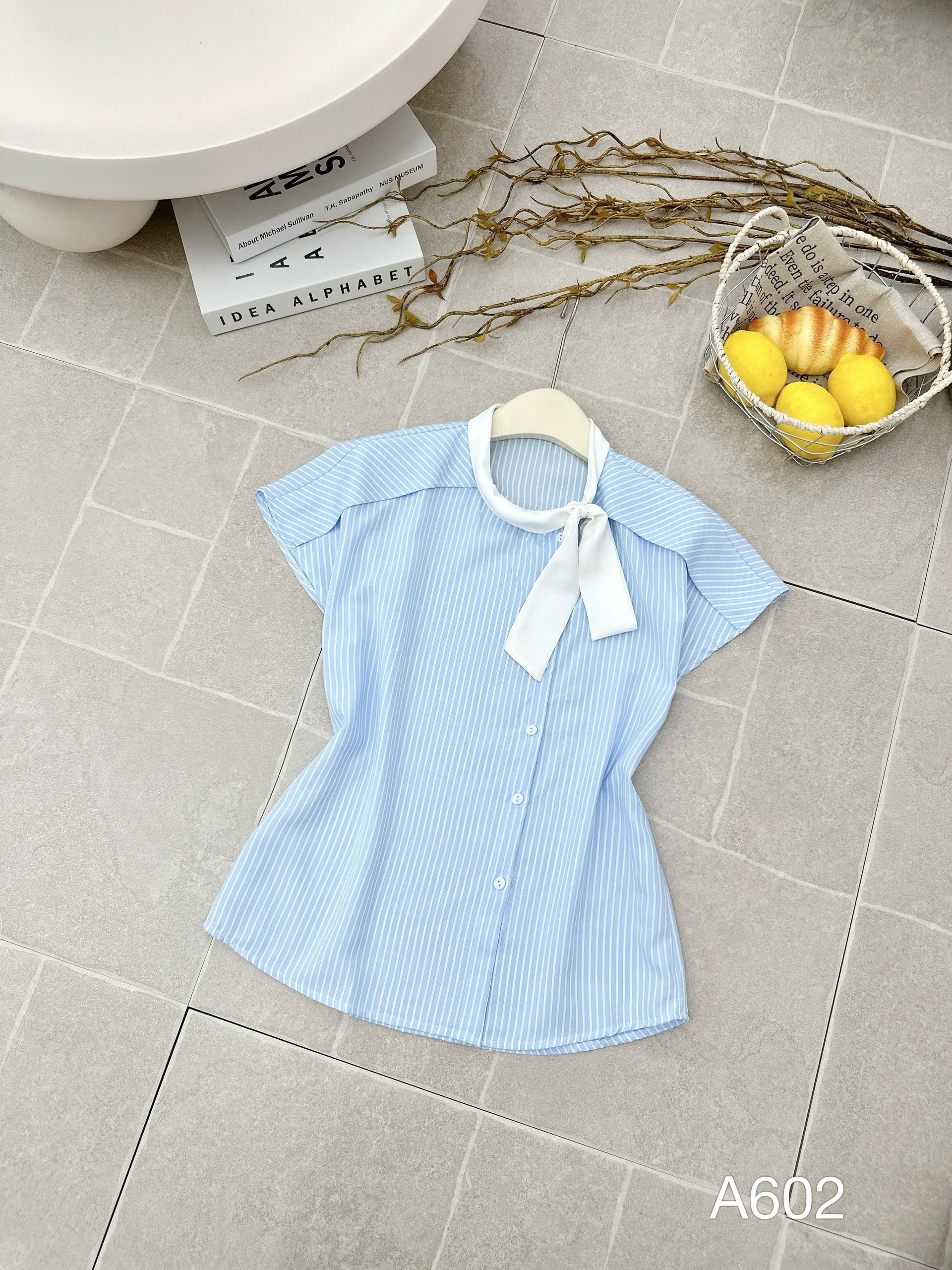 A602 Áo sơ mi kẻ tay hến nơ cổ