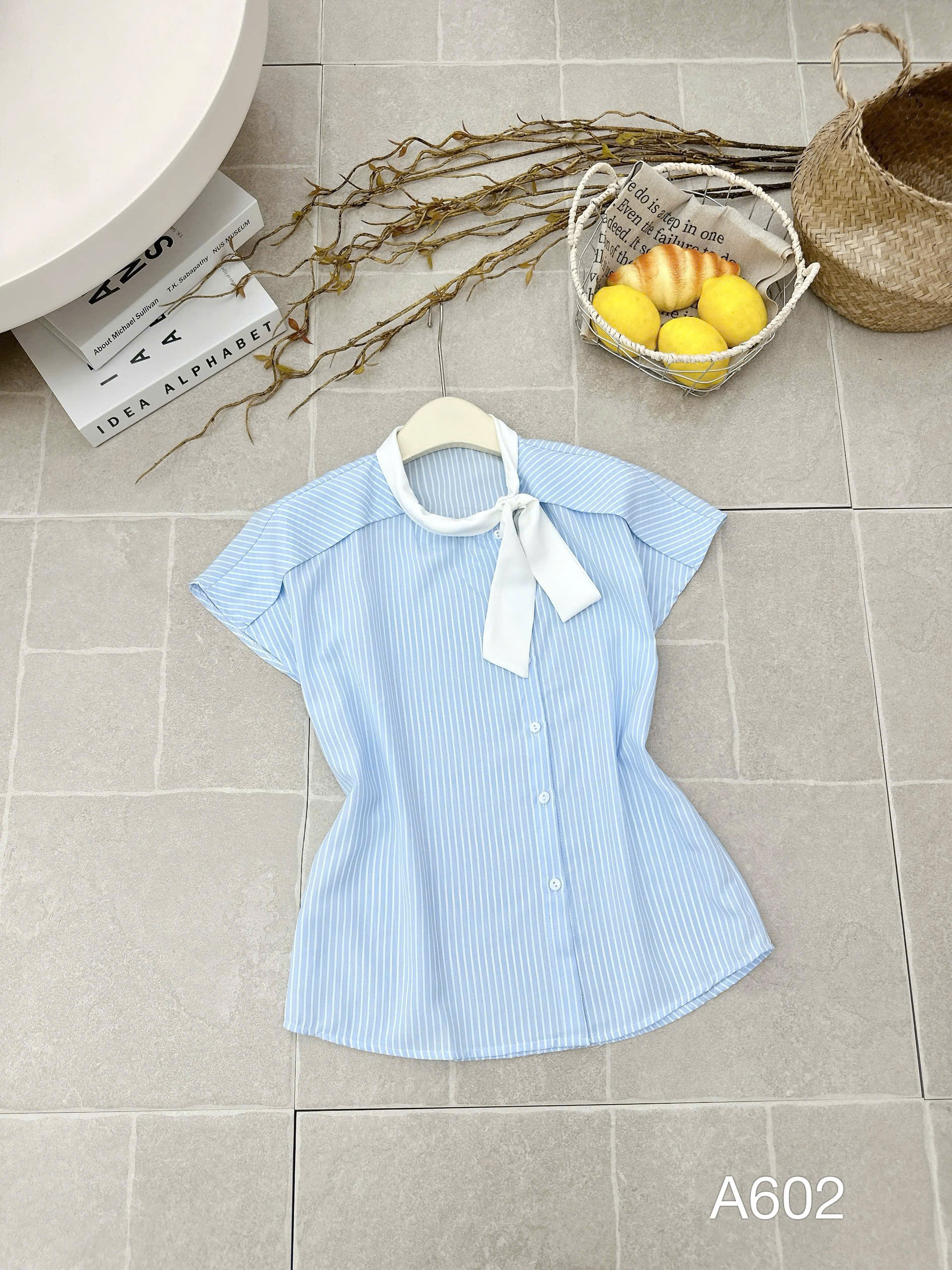 A602 Áo sơ mi kẻ tay hến nơ cổ