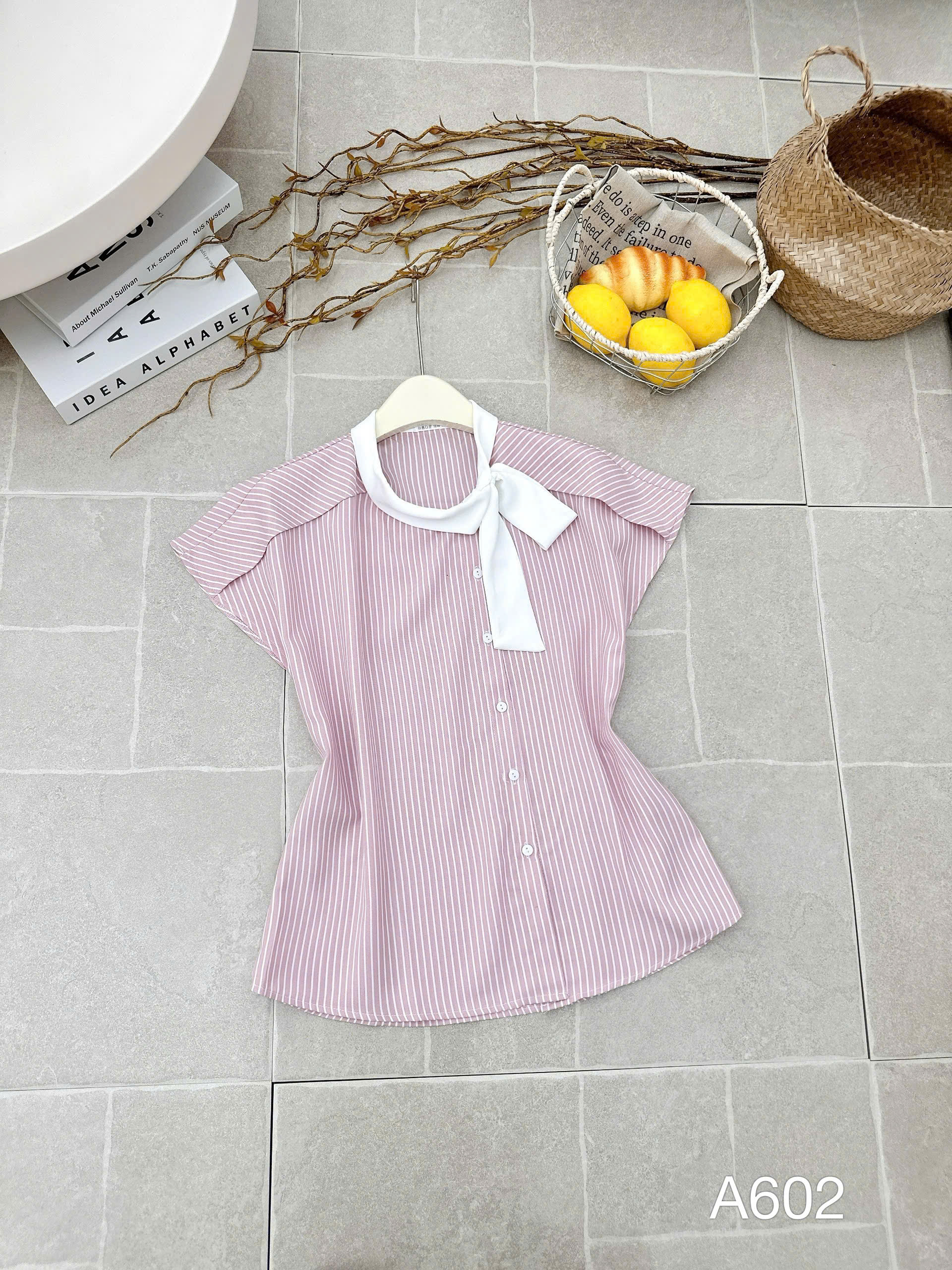 A602 Áo sơ mi kẻ tay hến nơ cổ
