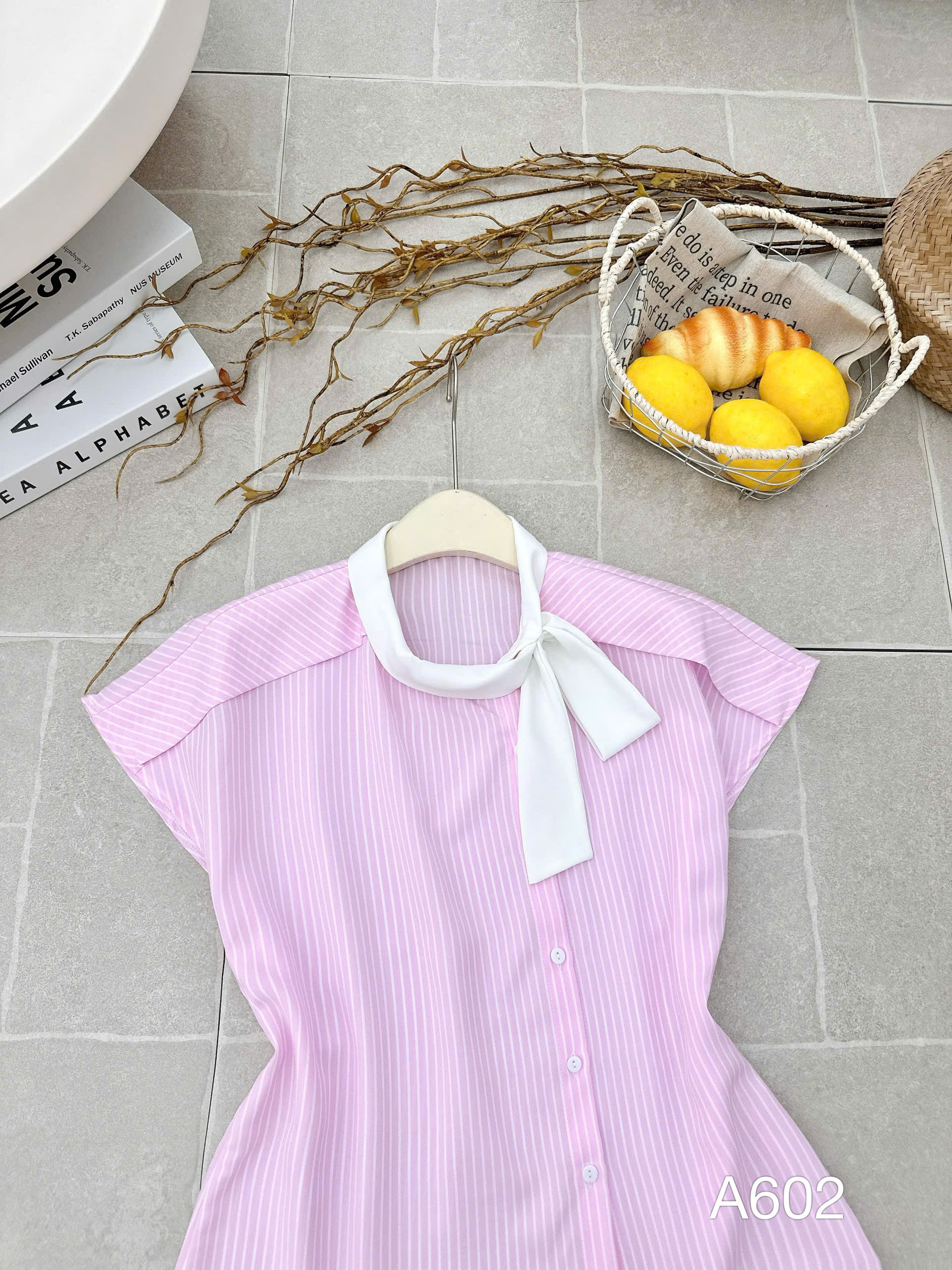A602 Áo sơ mi kẻ tay hến nơ cổ