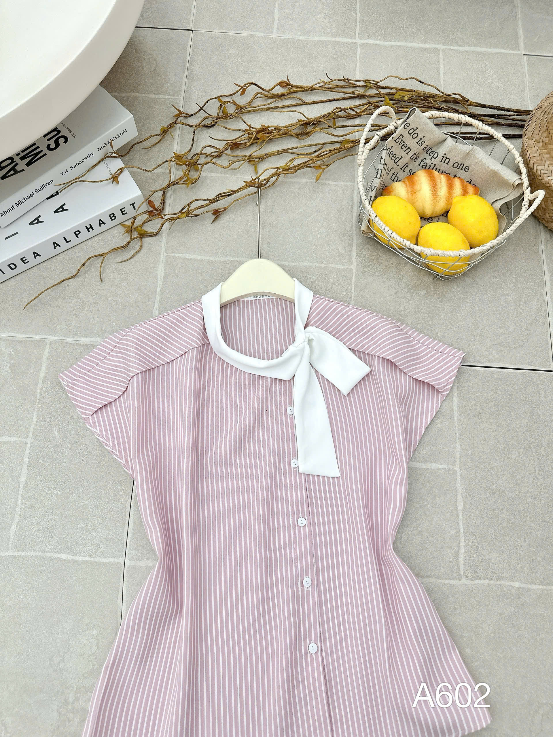 A602 Áo sơ mi kẻ tay hến nơ cổ