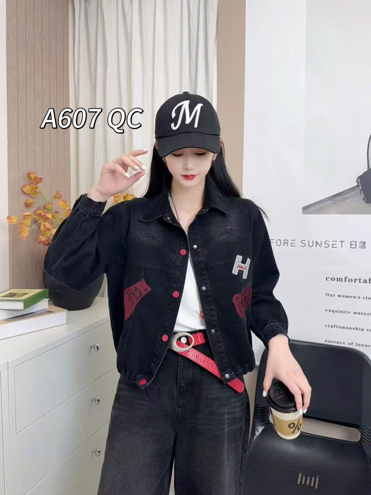 A607 QC áo khoác bò thêu họa tiết