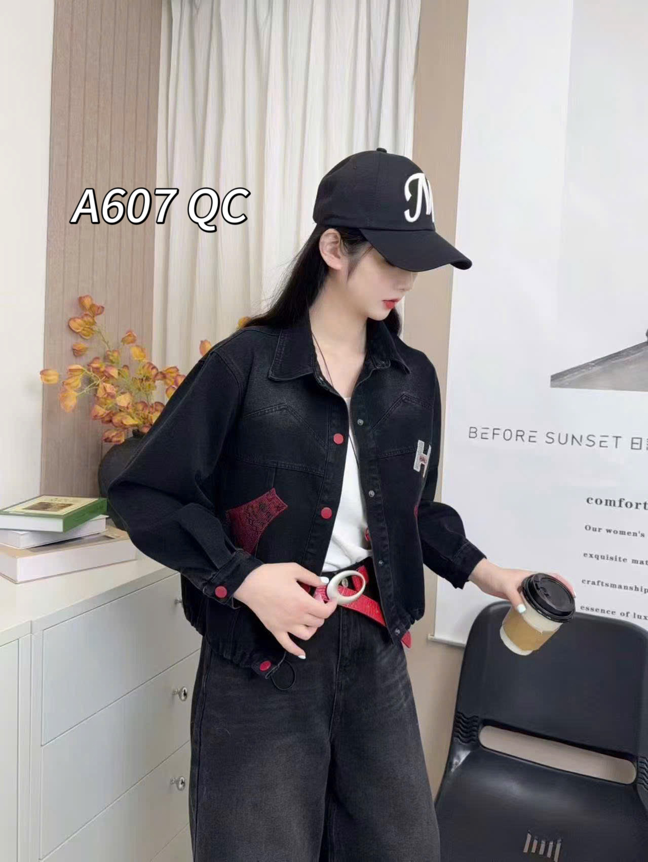 A607 QC áo khoác bò thêu họa tiết