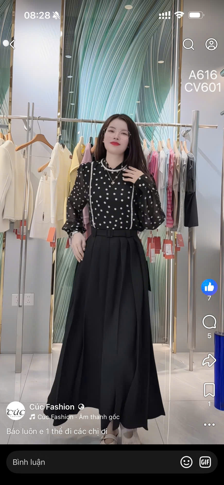 A616 Áo sơ mi chấm bi viền ngực