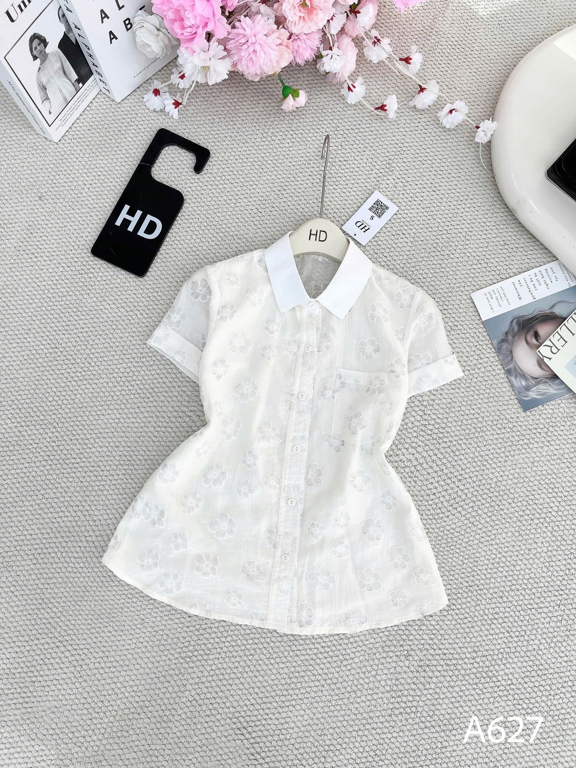 A627 Áo sơ mi hoa cổ phối trắng