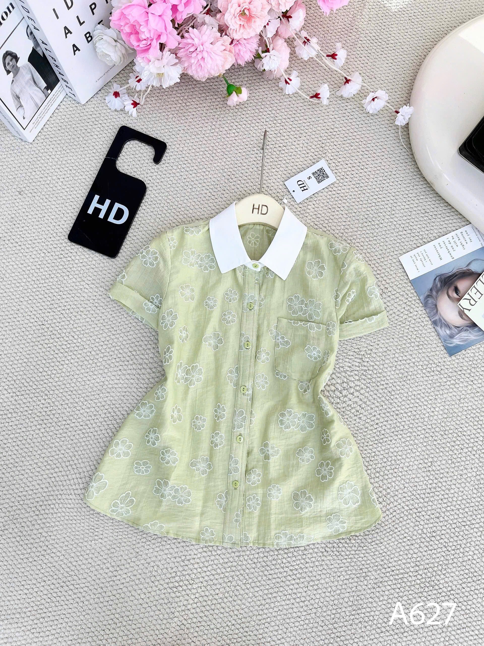 A627 Áo sơ mi hoa cổ phối trắng