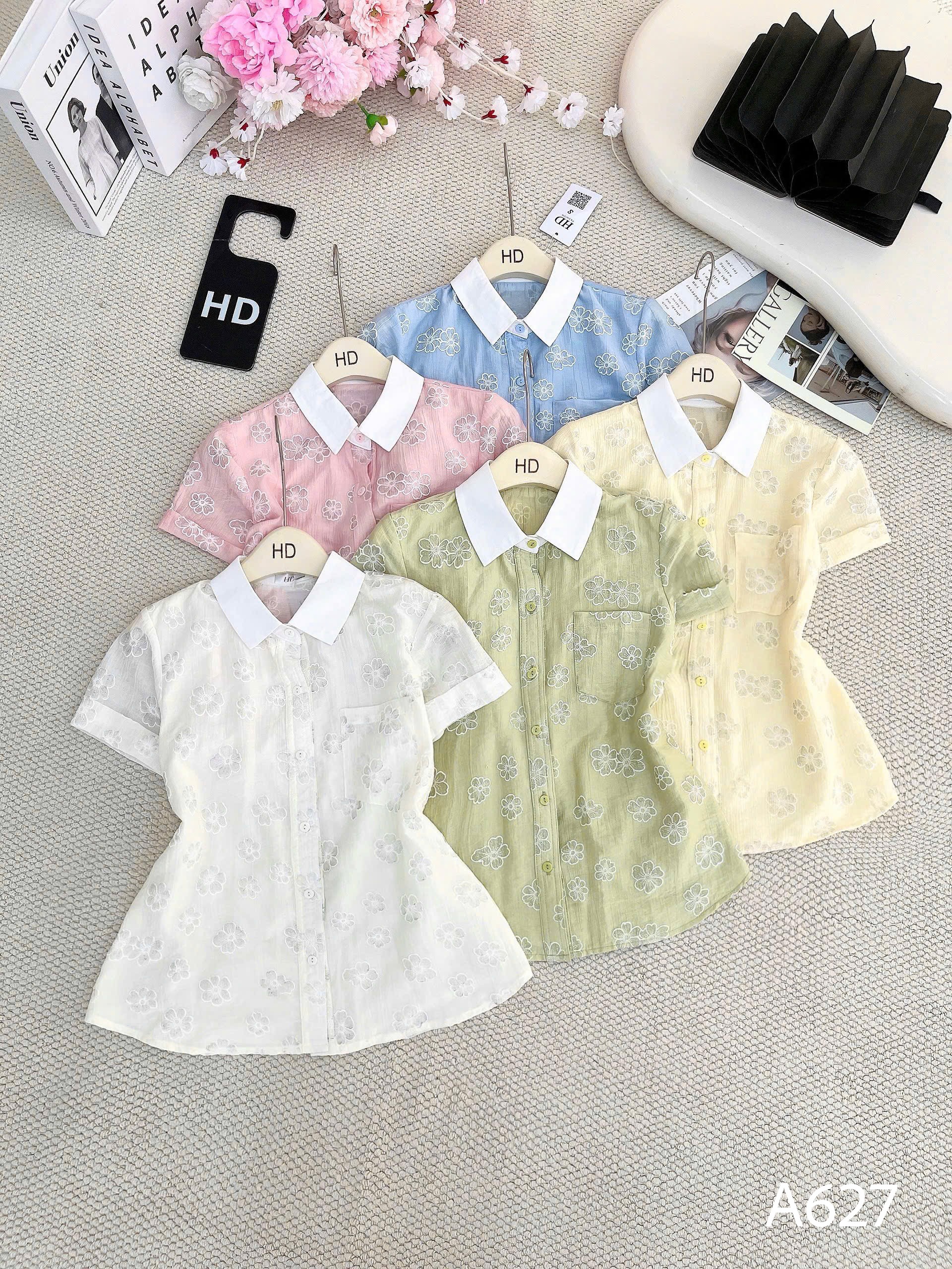 A627 Áo sơ mi hoa cổ phối trắng