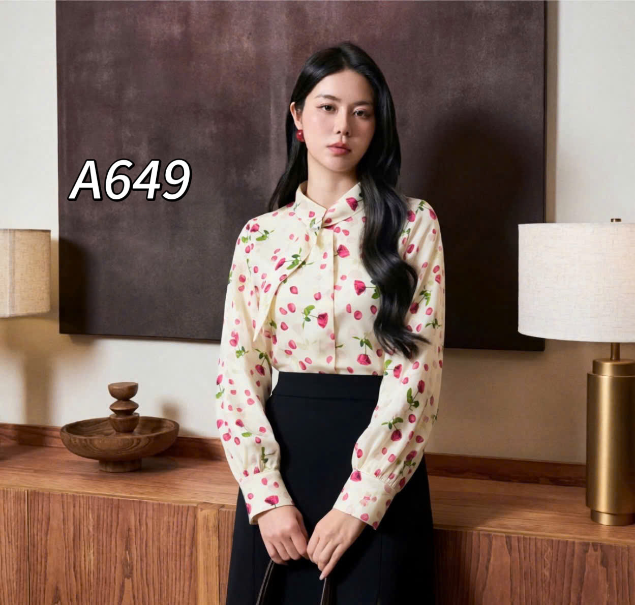 A649 Áo sơ mi hoa hồng cổ lệch