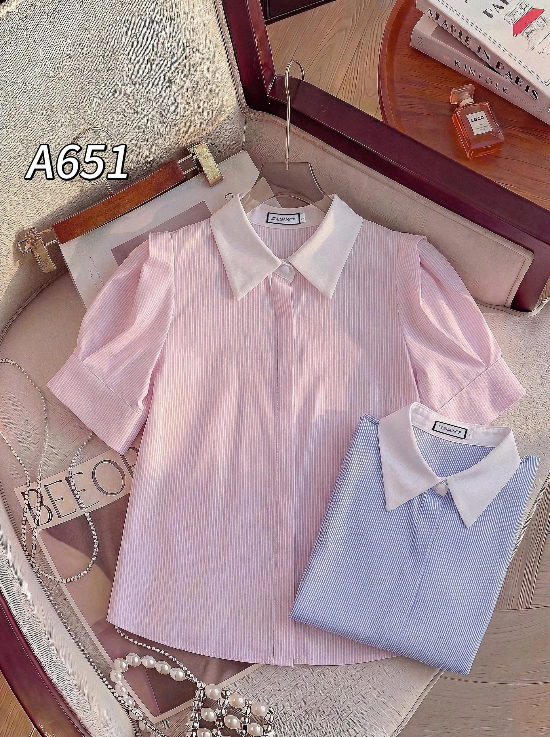 A651 Áo sơ mi kẻ cổ trắng tay bồng