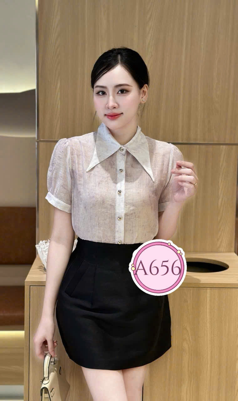 A656 Áo sơ mi loang cổ nhọn