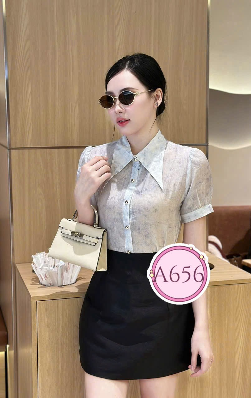 A656 Áo sơ mi loang cổ nhọn
