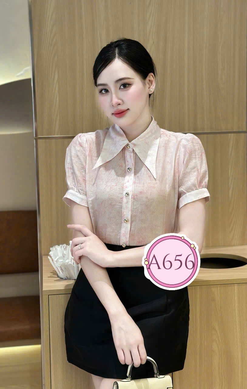 A656 Áo sơ mi loang cổ nhọn