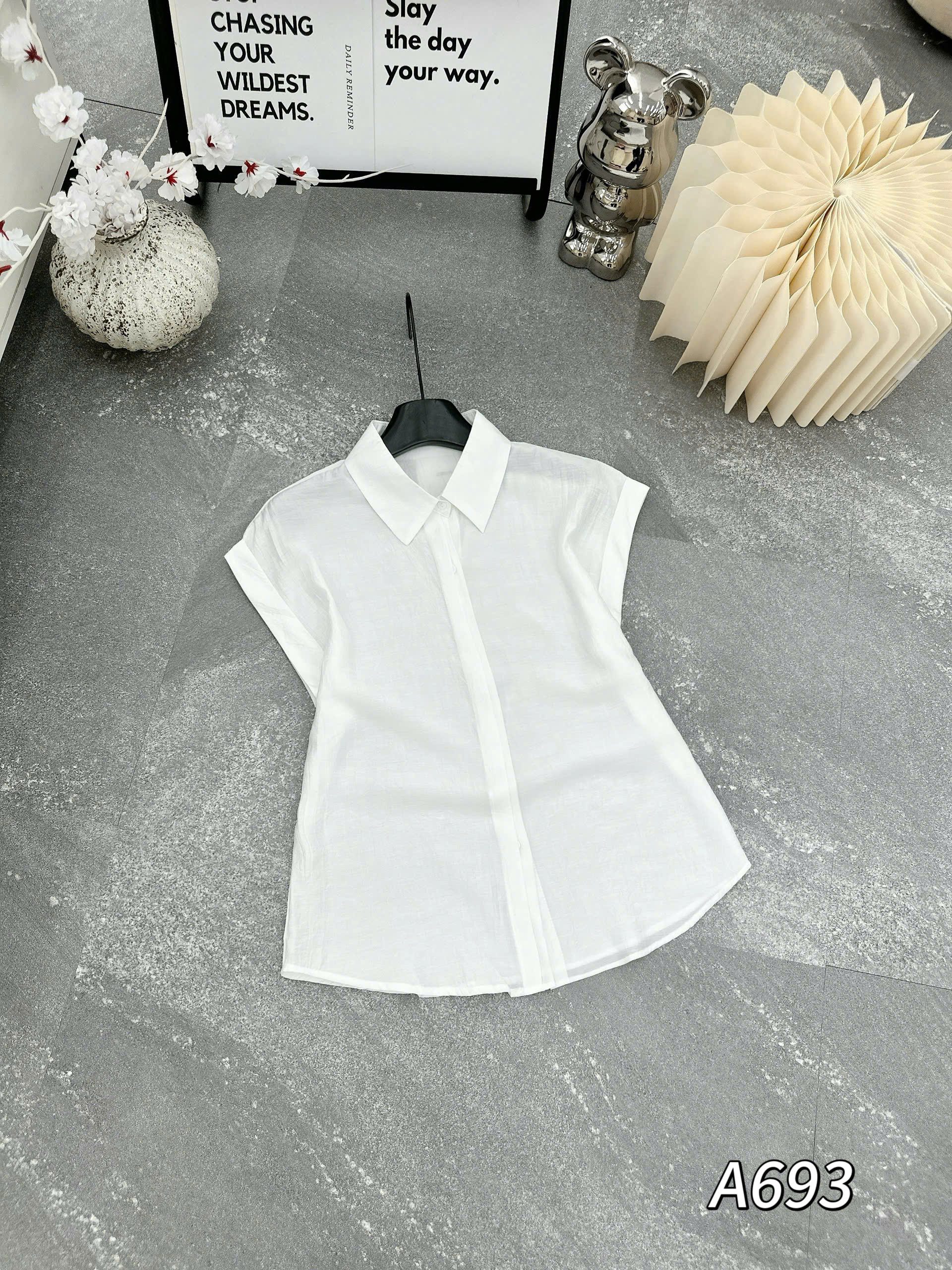A693 Áo sơ mi cộc tay giấu cúc