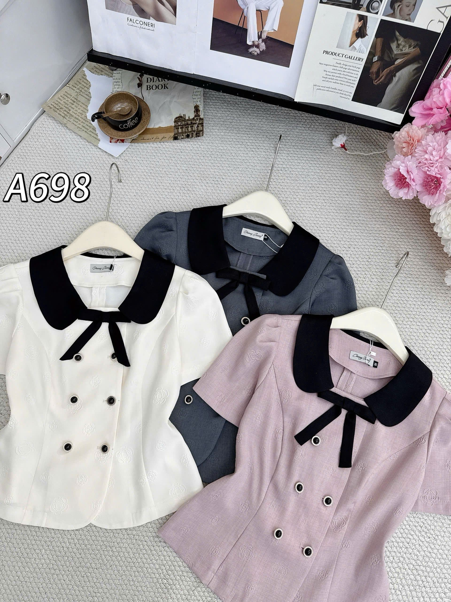A698 Áo kí giả cổ nơ đen