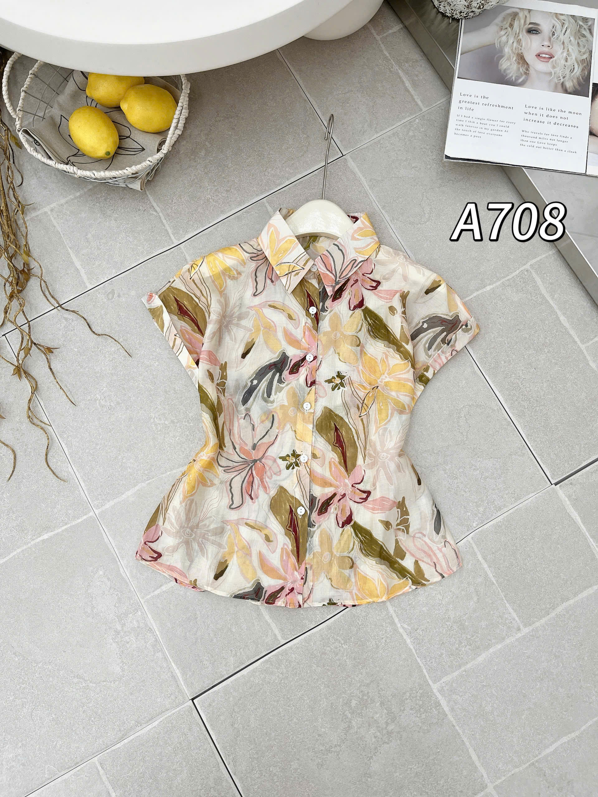 A708 Áo sơ mi hoa tay xắn