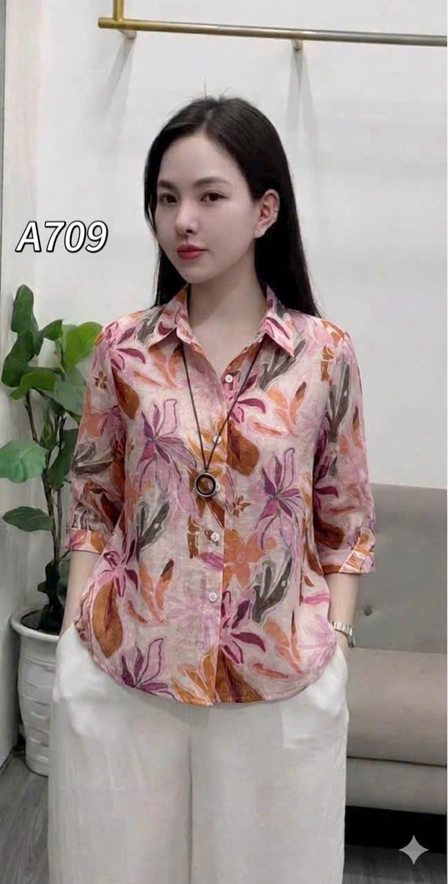 A709 Áo sơ mi họa tiết tay lỡ