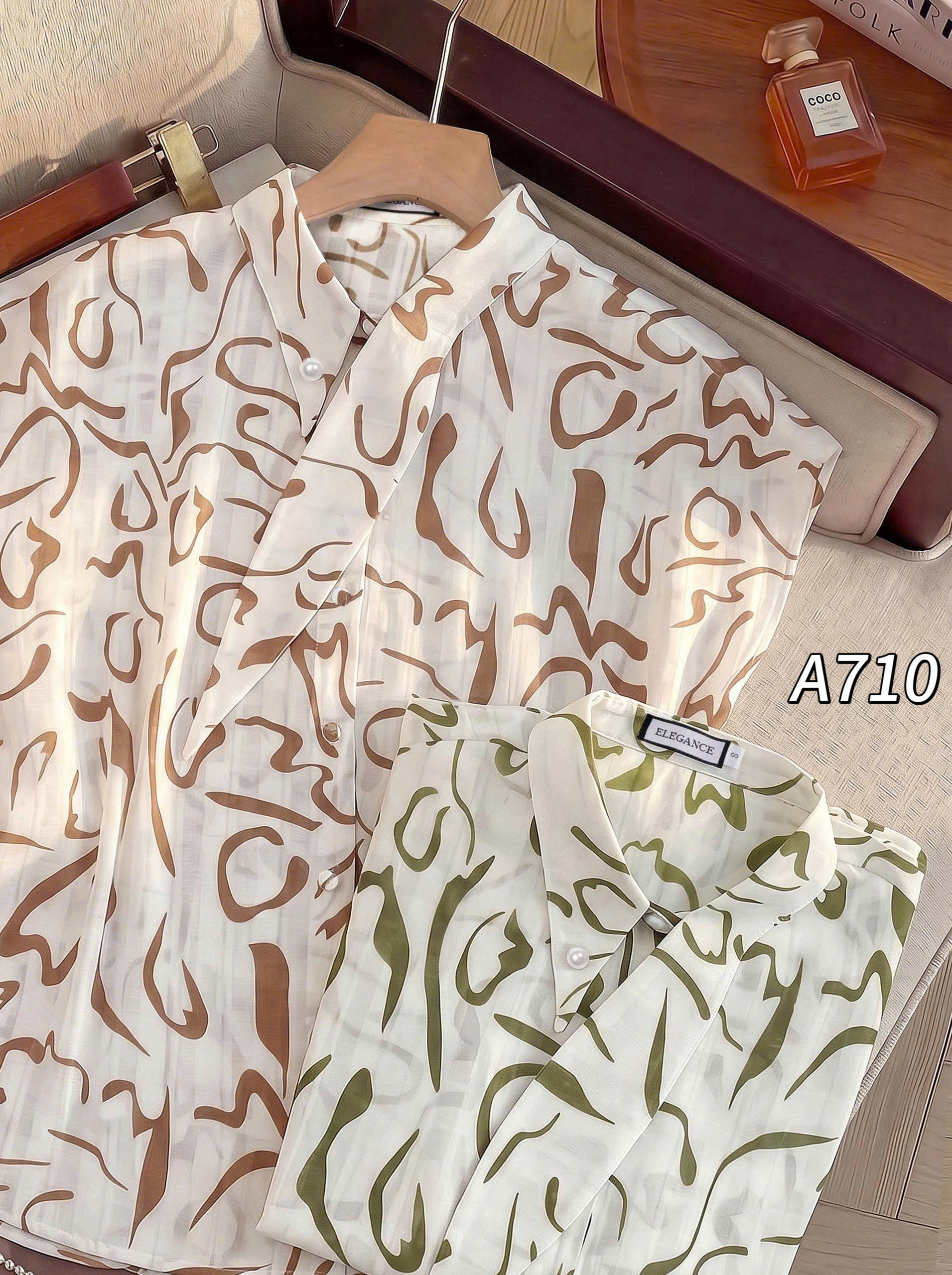 A710 Áo sơ mi tay hến cổ nơ lệch