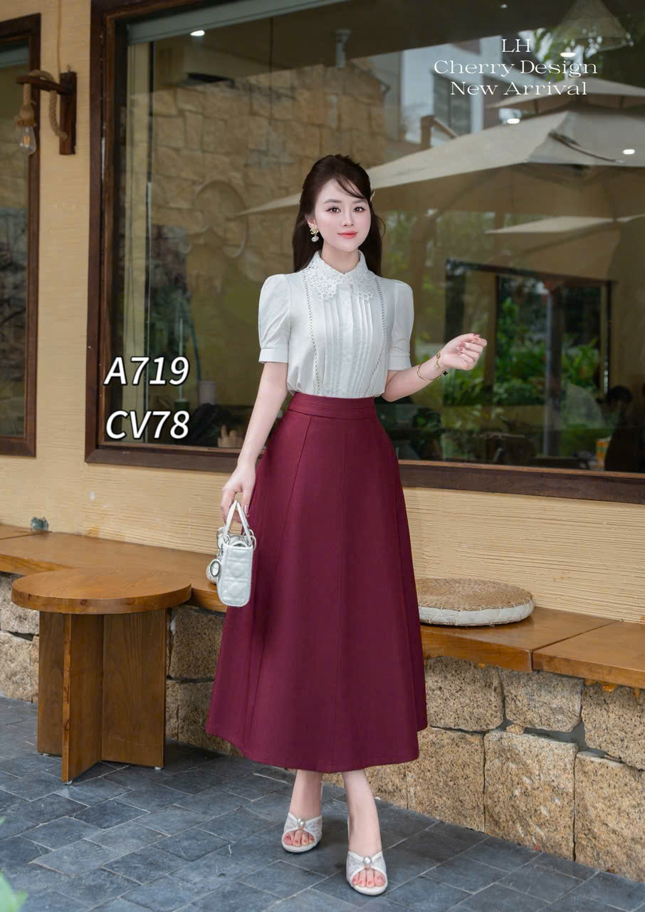 A719 áo cổ ren ly ngực