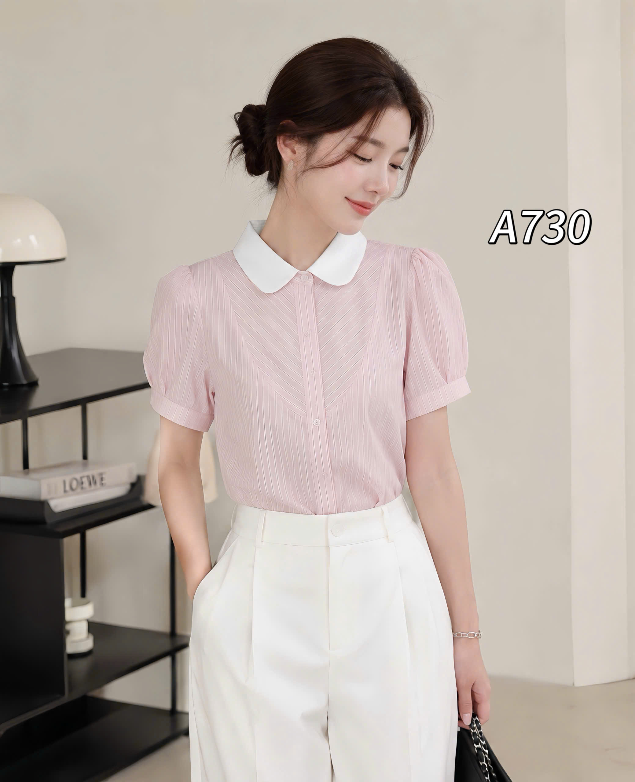 A730 Áo sơ mi kẻ cộc tay cổ trắng